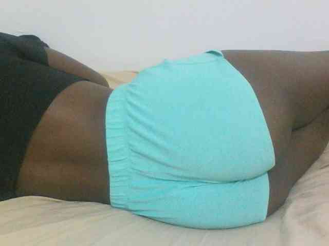 sexydiva2 webcam