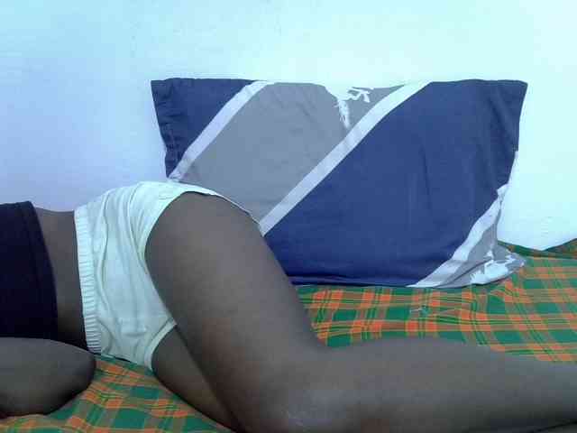 sexydiva2 webcam
