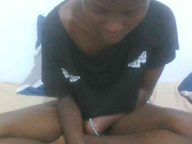 sexydiva2 webcam