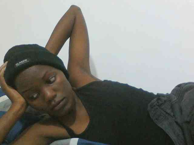 sexydiva2 webcam