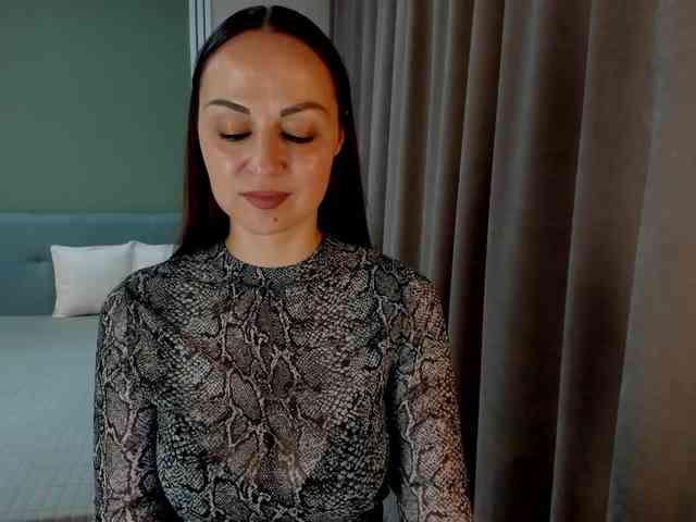 lissajohnson's live room