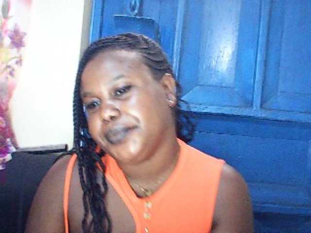 le modèle sexxylady est en webcam porno dans un show sur le site bongacams, il possède les tags suivants: Ebony,Brunette,Trimmed