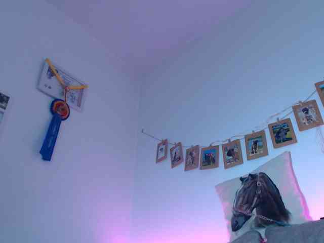 Caramellaa webcam