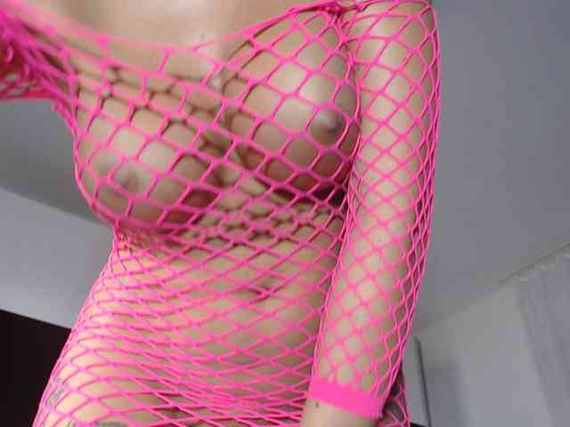 Caramellaa webcam