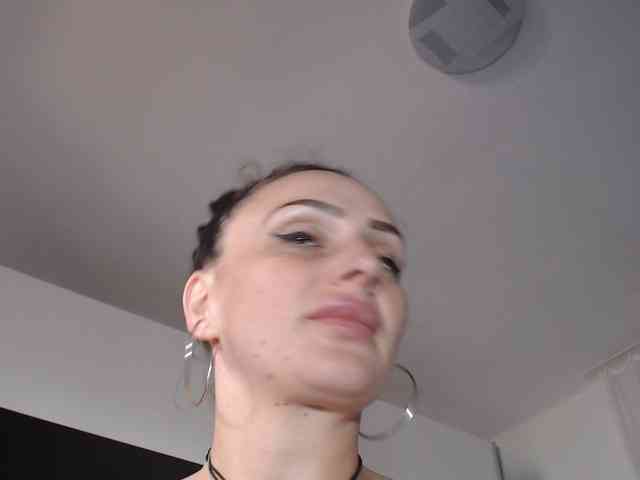 Caramellaa webcam