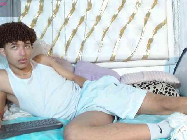 ian-smith Sex Cam Show