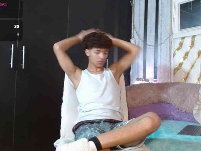 ian-smith Sex Cam Show