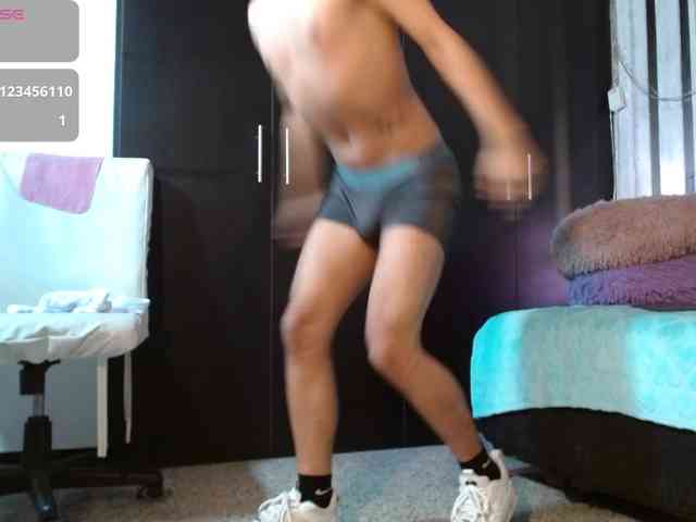 ian-smith Sex Cam Show