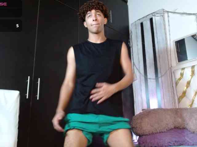 ian-smith Sex Cam Show