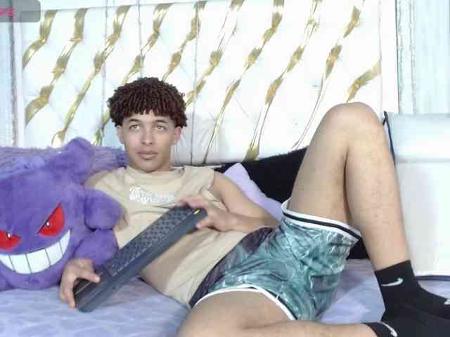 ian-smith Sex Cam Show