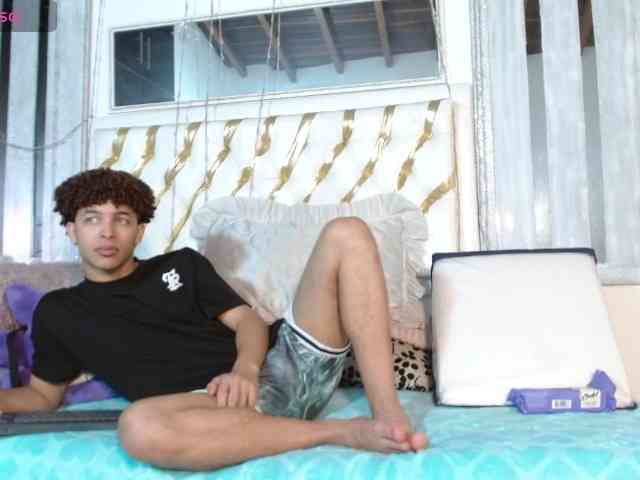 ian-smith Sex Cam Show