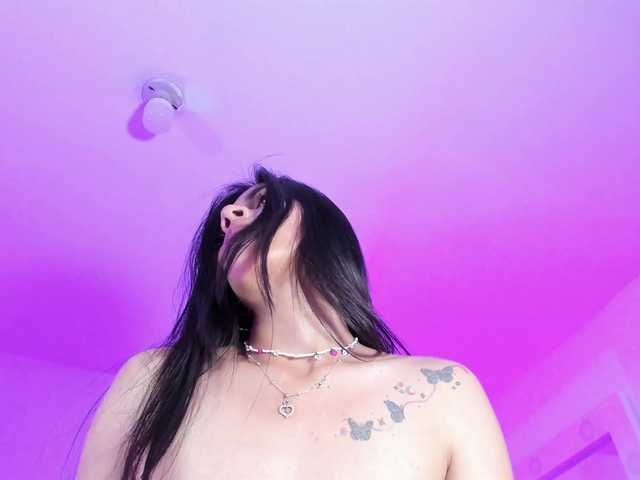 emili-clark