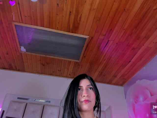 emili-clark