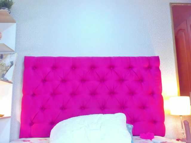 MiaElieth live cam on BongaCams