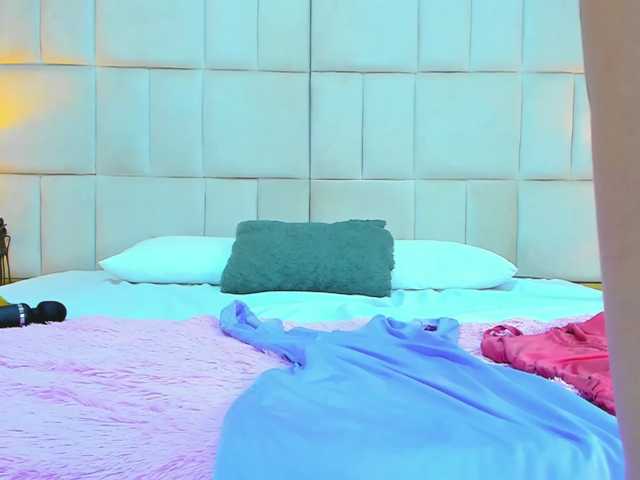 MiaElieth live cam preview