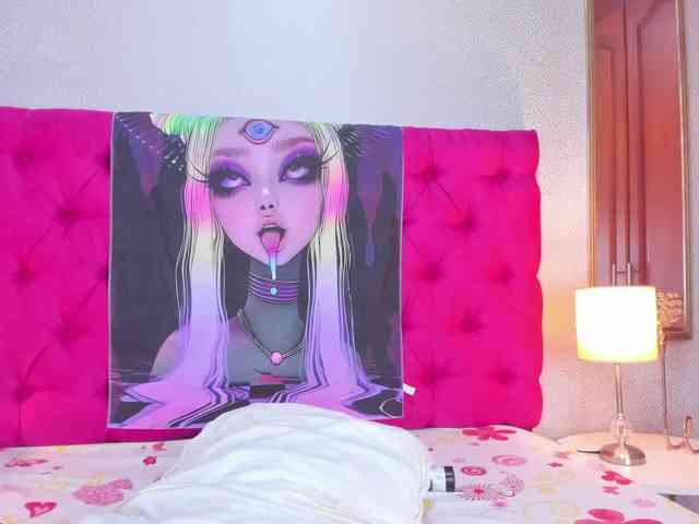 MiaElieth webcam