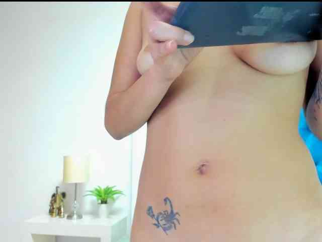 MiaElieth webcam