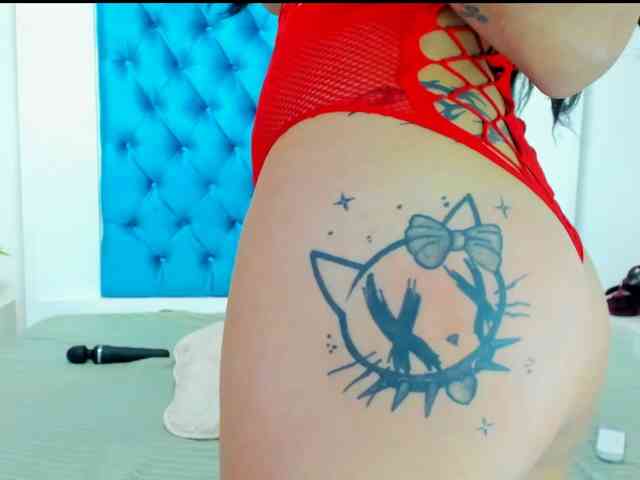 MiaElieth webcam