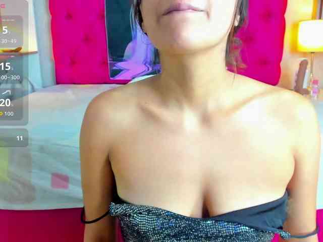 MiaElieth webcam