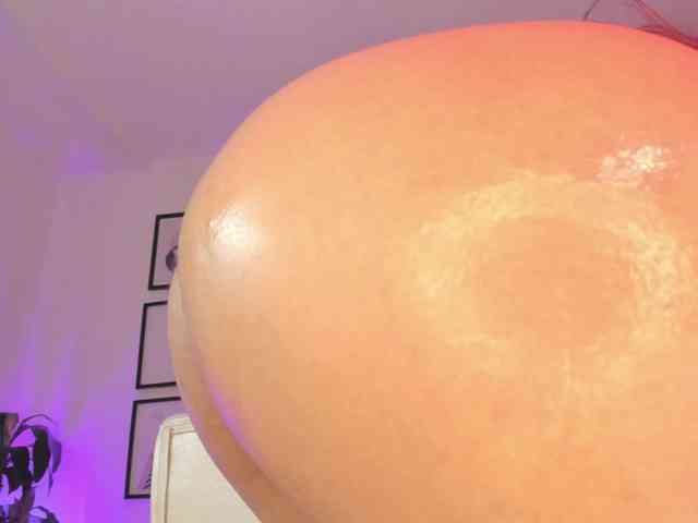 roshanilewis webcam