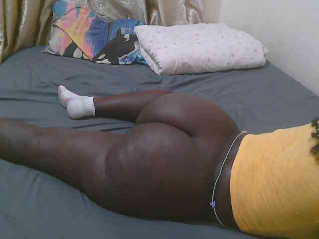Pretty-novah webcam