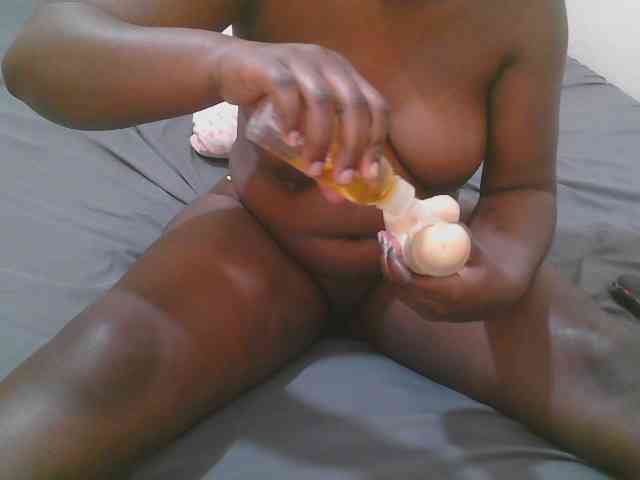 Pretty-novah webcam