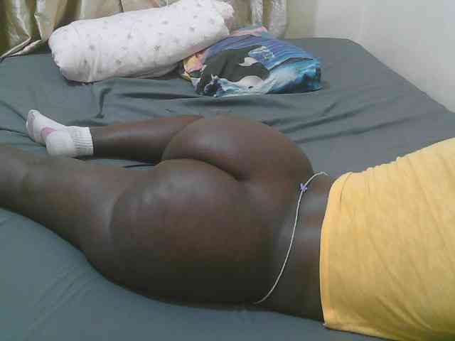 Pretty-novah webcam