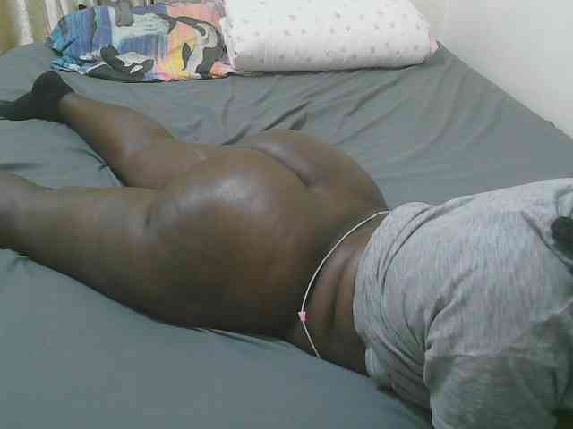 Pretty-novah webcam