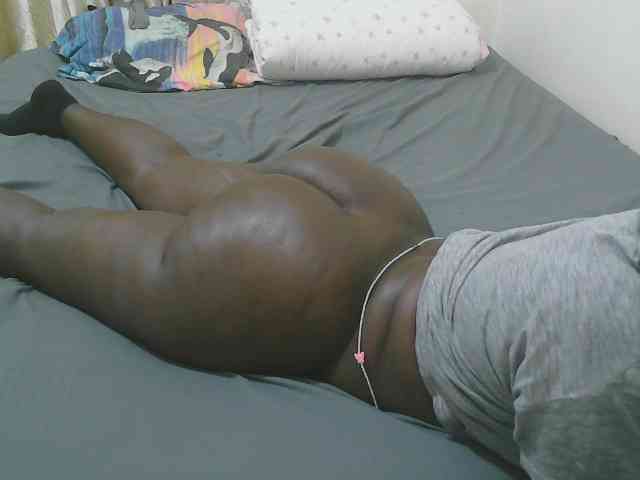 Pretty-novah webcam