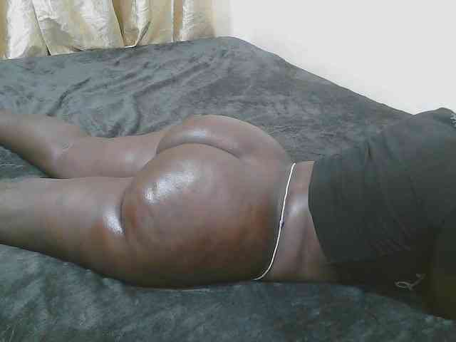 Pretty-novah webcam