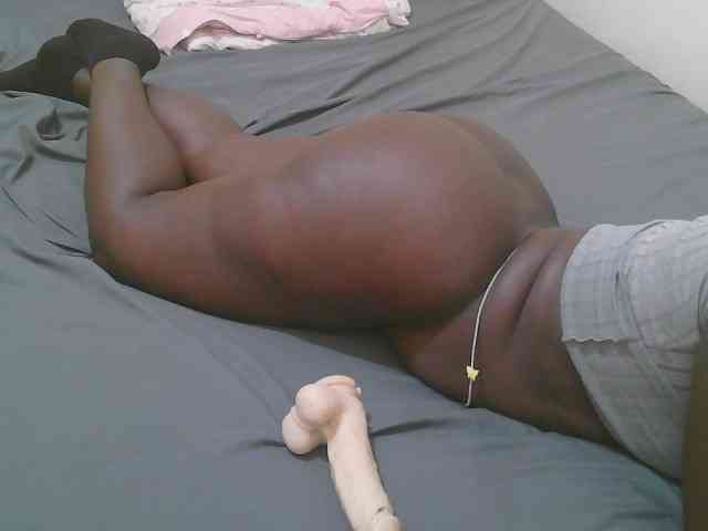 Pretty-novah webcam