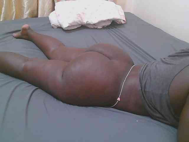 Pretty-novah webcam