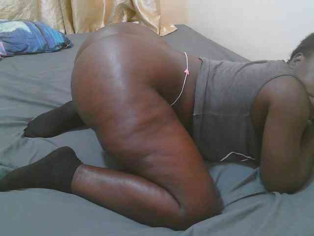 Pretty-novah webcam