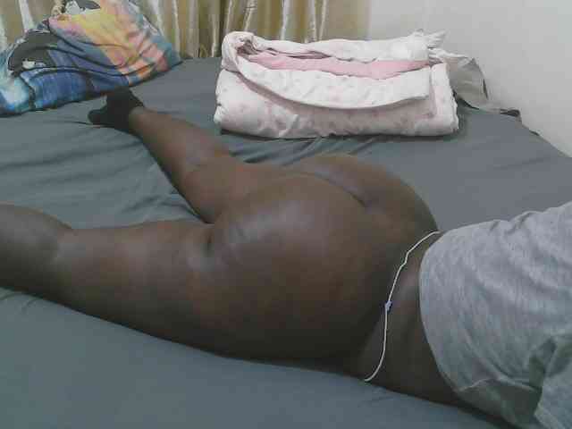 Pretty-novah webcam