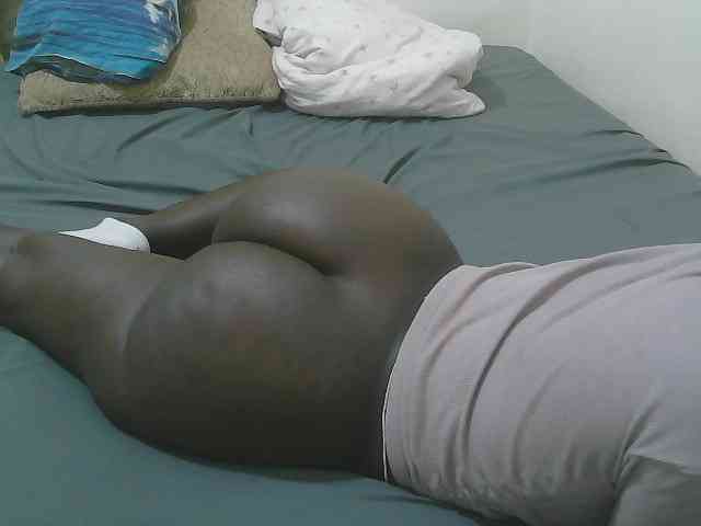 Pretty-novah webcam