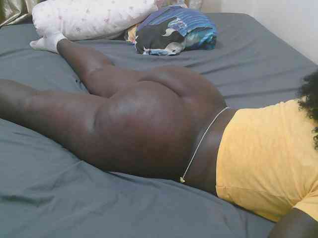 Pretty-novah webcam