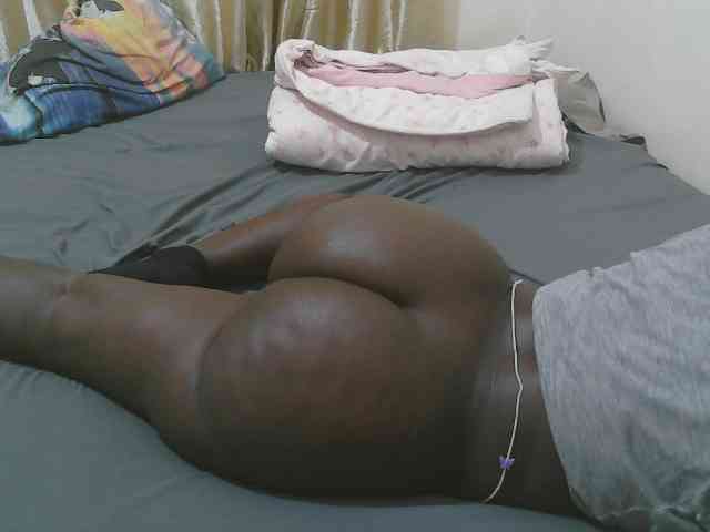 Pretty-novah webcam