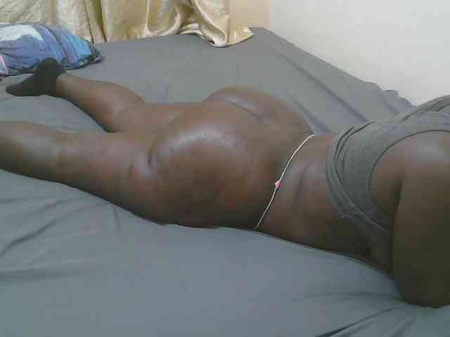 Pretty-novah webcam