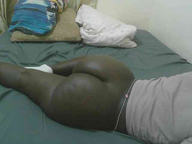 Pretty-novah webcam