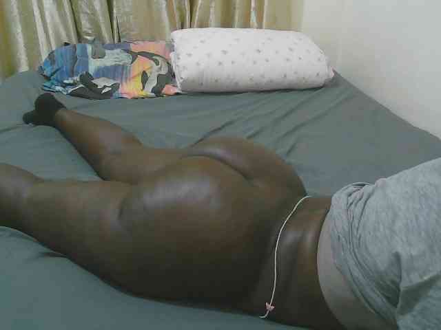 Pretty-novah webcam
