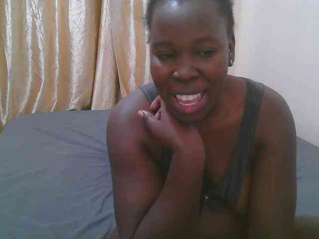 Pretty-novah webcam