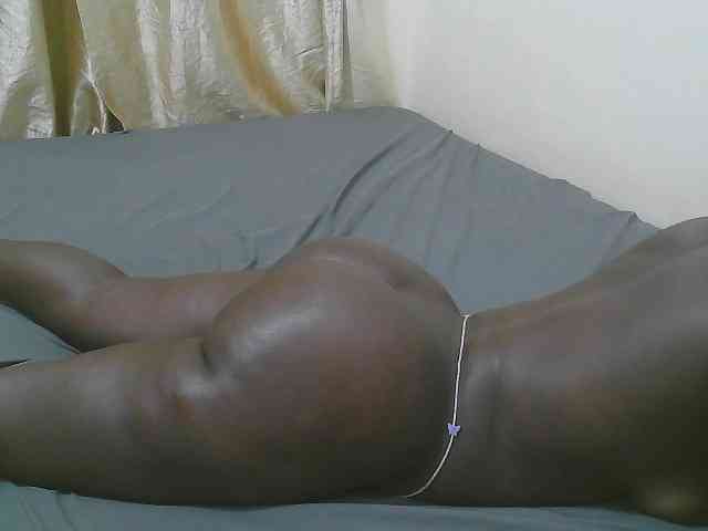 Pretty-novah webcam
