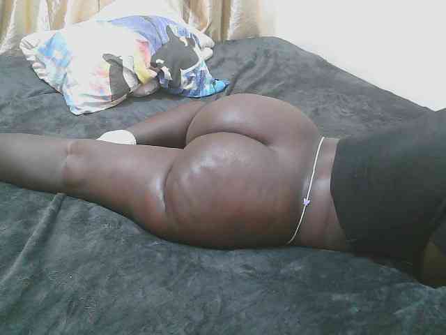 Pretty-novah webcam