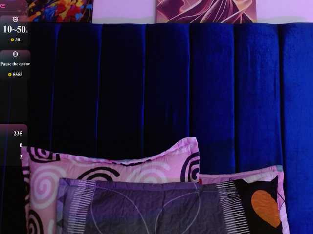 Lucy-wish1 live webcam show