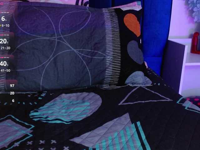 Lucy-wish1 live webcam show