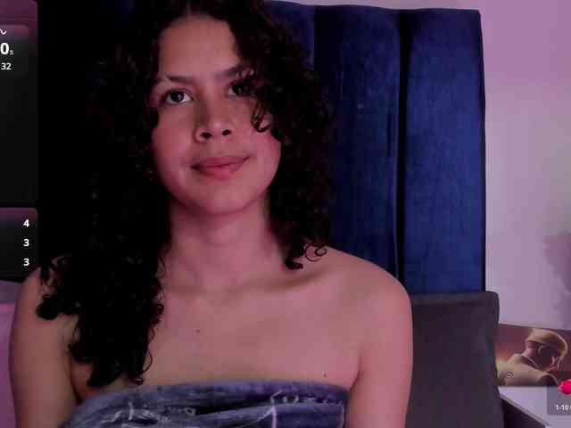 Lucy-wish1 webcam