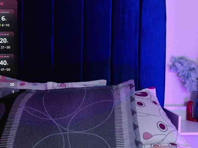 Lucy-wish1 webcam