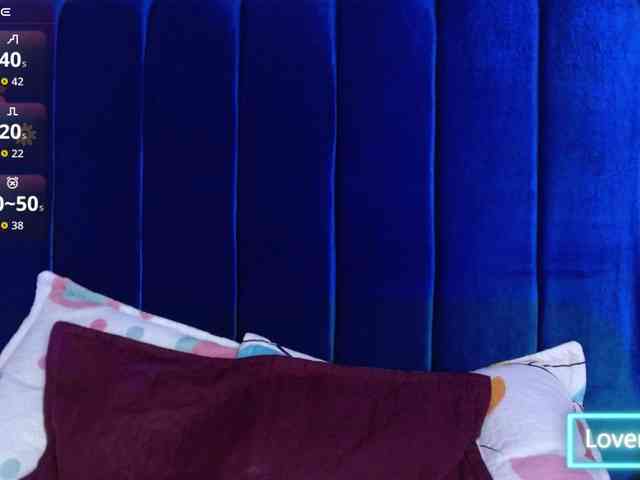 Lucy-wish1 webcam