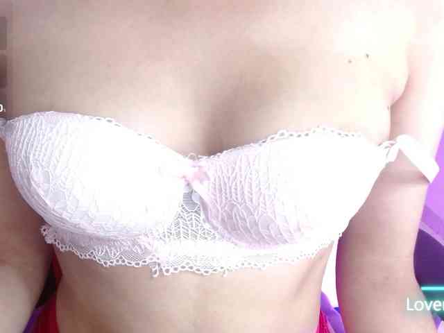 Lucy-wish1 webcam