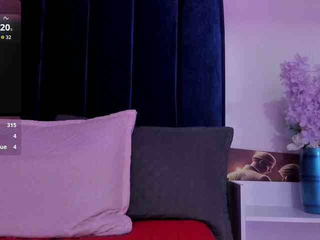 Lucy-wish1 webcam